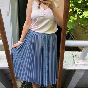 Banana Republic Pleated Skirt